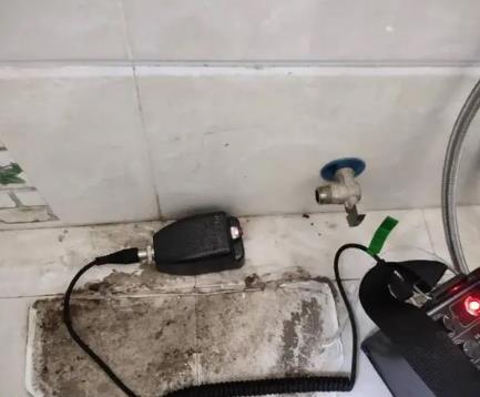 五台屋顶漏水维修公司分享下卫生间漏水的危害及解决方法